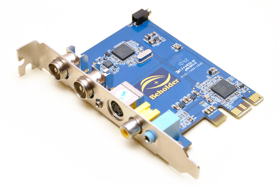 Плата в компьютере